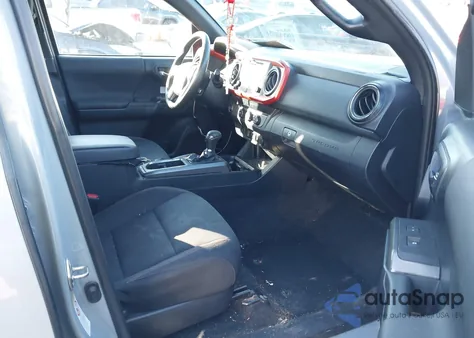 2019 Toyota Tacoma Trd Off Road z USA, uszkodzony, nr VIN 3TMAZ5CN2KM092758